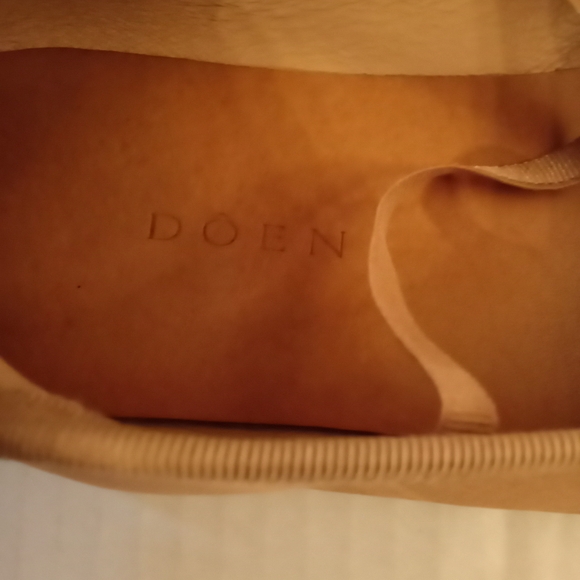 Doen Pale Pink Leather Women's Ballet  Flats with Bow Detail SiZe 8 - Picture 4 of 7